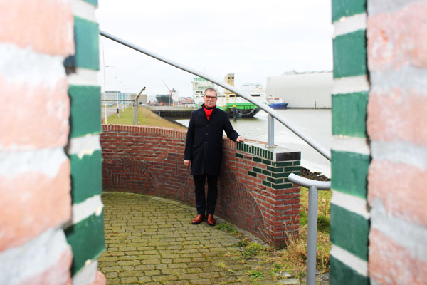 Pieter Scheffer in de haven van Harlingen